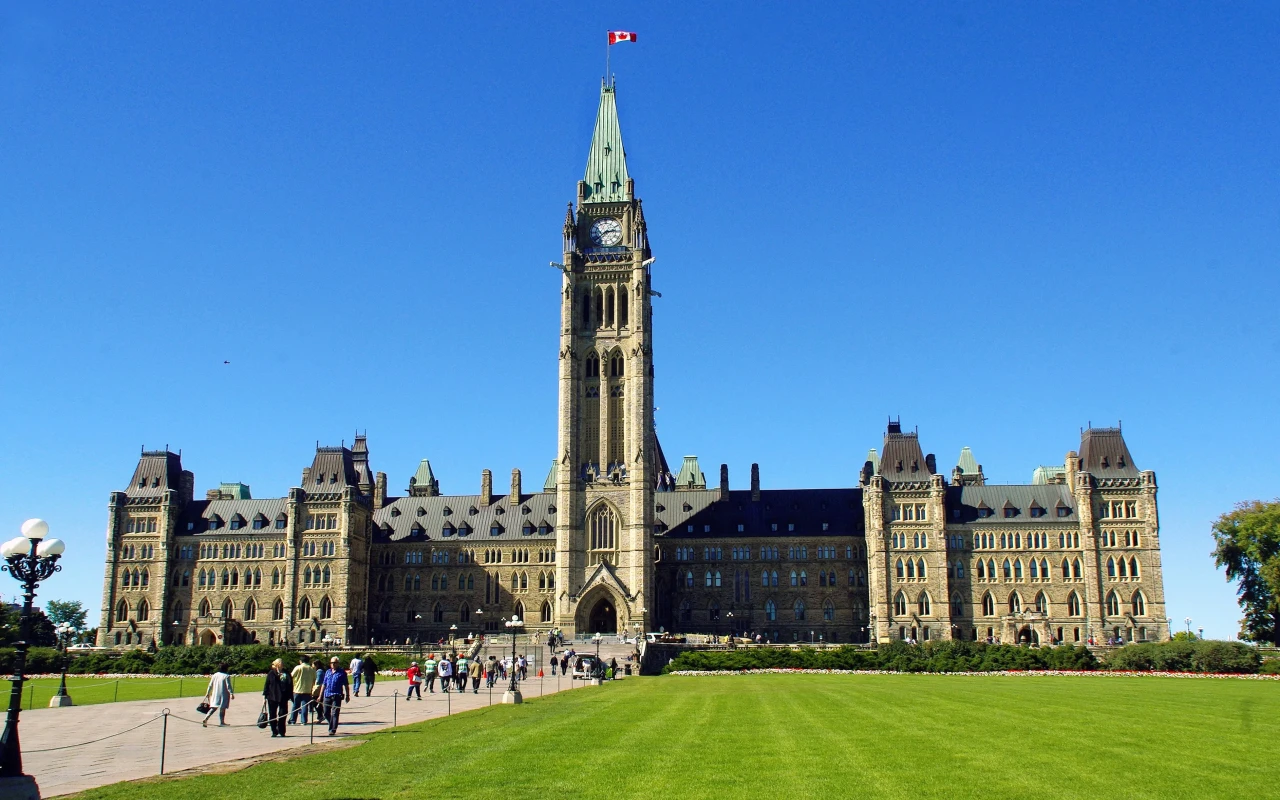 Beautiful scenic view of Ottawa city skyline during sunset