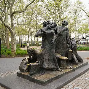 Green Space and Monuments at Battery Park