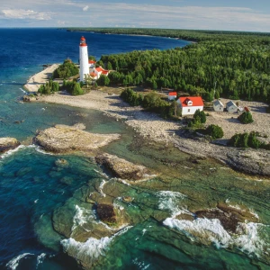 Scenic view of Bruce Peninsula National Park with lush greenery and tranquil waters