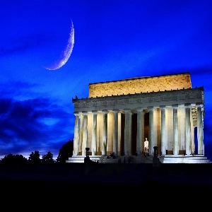 Visitors exploring the majestic Lincoln Memorial, a grand monument dedicated to Abraham Lincoln in Washington D.C.