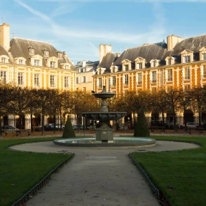Discover the Place des Vosges: A Gem of Parisian Architecture