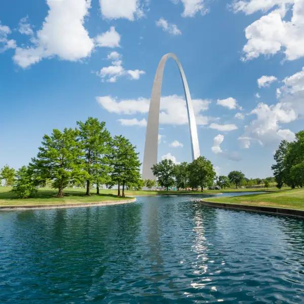 Iconic Gateway Arch National Park